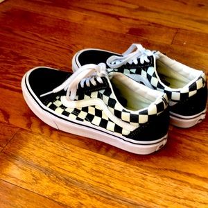 Vans black and white checkerboard size 5.5